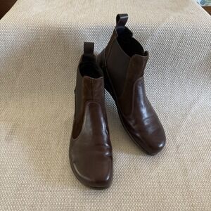 Naot Konini Ankle Chelsea Boot Walnut Brown Leather Shoe Women's Size 42/US  11